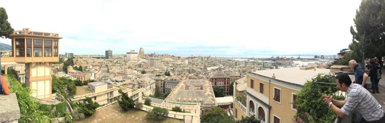 Old Port Apartment 4 Beds Cenova Dış mekan fotoğraf